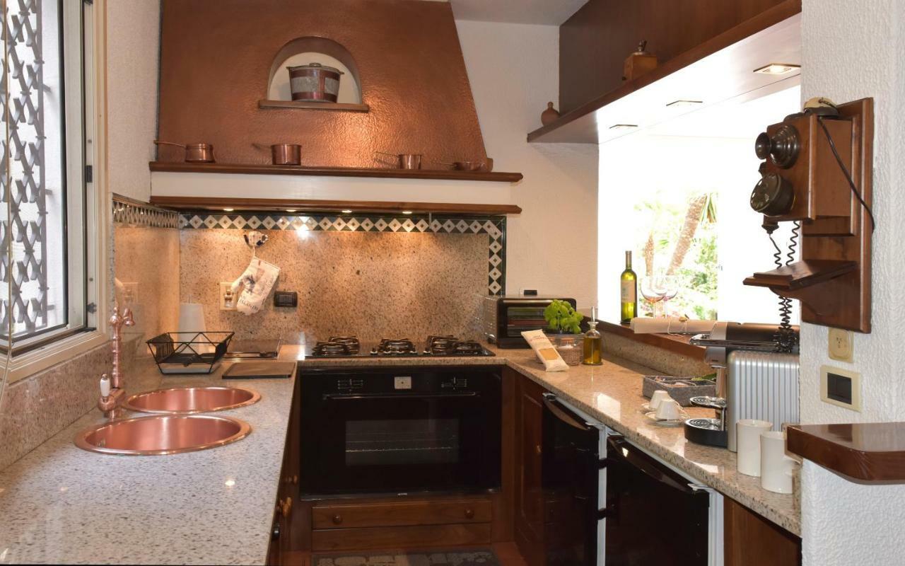 La Via Romana Boutique Guest House Bordighera Exterior photo